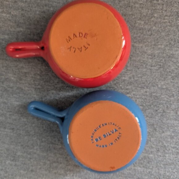 De Silva Terracotta Handled Soup Bowl/Oven Dish, Set of 2 in Red and Blue - Picture 3 of 3